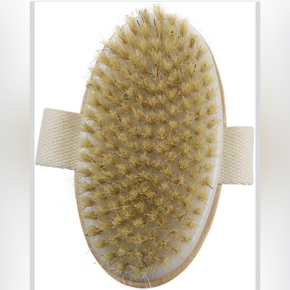 Dry Brush/Bath Brush Natural Bristles for Gentle Exfoliation With Wooden Handle